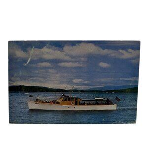 Vintage Sophie C Lake Winnipesaukee NH Passenger Boat Postcard